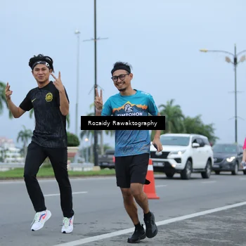 Runner Photo 8430359
