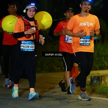 Runner Photo 8430368