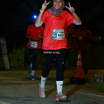 Runner Photo 8430395