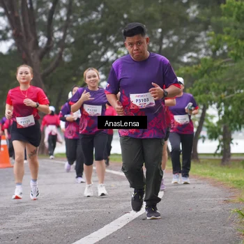 Runner Photo 8430401