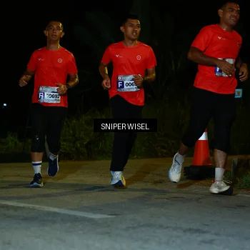 Runner Photo 8430413