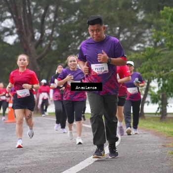 Runner Photo 8430414