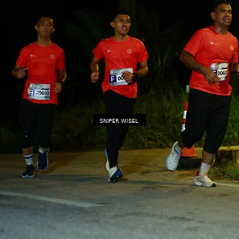 Runner Photo 8430416