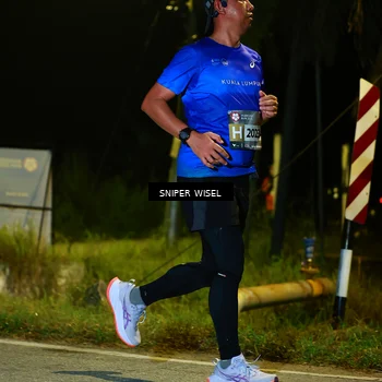 Runner Photo 8430433