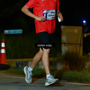 Runner Photo 8430434