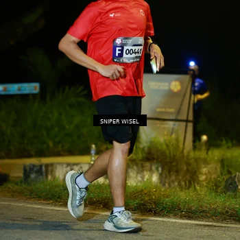 Runner Photo 8430436