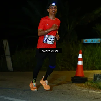 Runner Photo 8430439