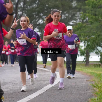 Runner Photo 8430448
