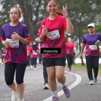 Runner Photo 8430454