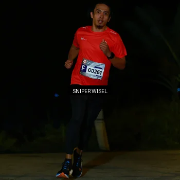 Runner Photo 8430473