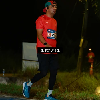 Runner Photo 8430476