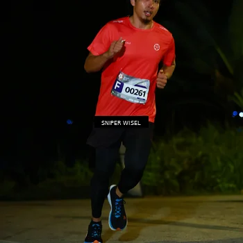 Runner Photo 8430477