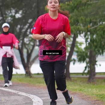 Runner Photo 8430486