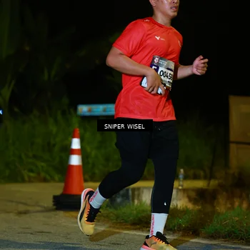 Runner Photo 8430490