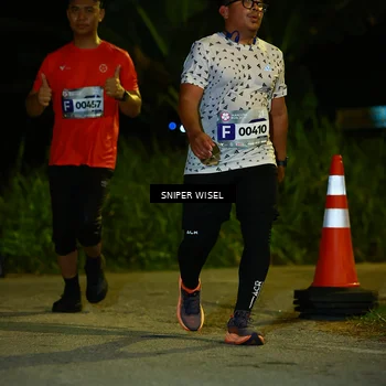Runner Photo 8430499