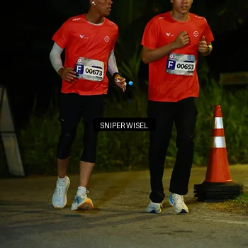 Runner Photo 8430520