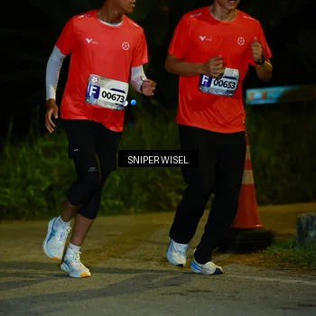 Runner Photo 8430526
