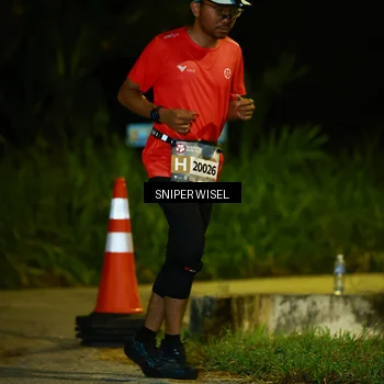 Runner Photo 8430528