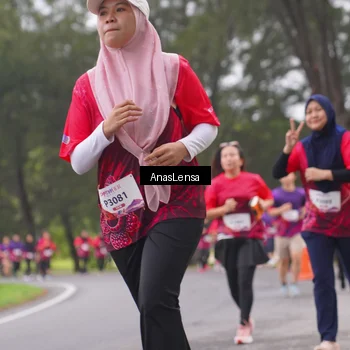 Runner Photo 8430534