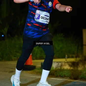 Runner Photo 8430537