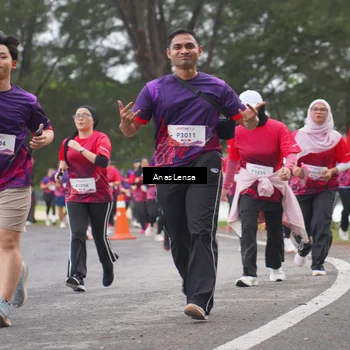 Runner Photo 8430554