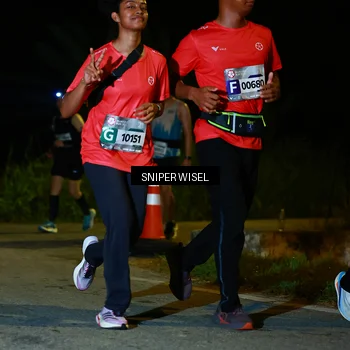 Runner Photo 8430565