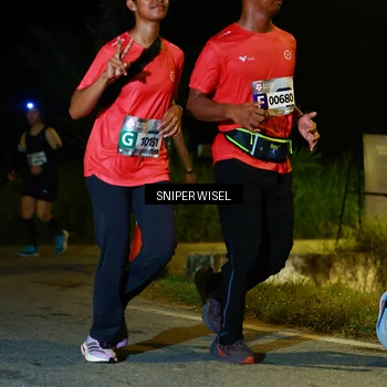 Runner Photo 8430569