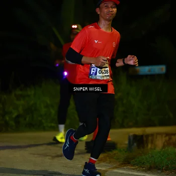 Runner Photo 8430585