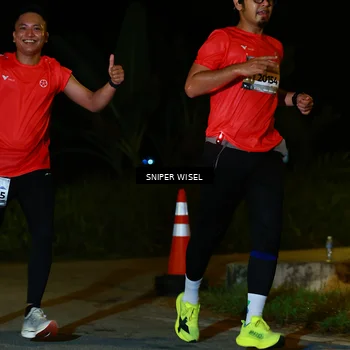 Runner Photo 8430587