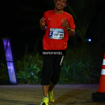 Runner Photo 8430602