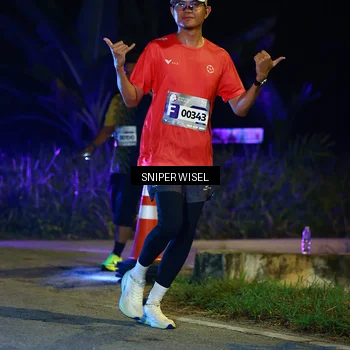 Runner Photo 8430612