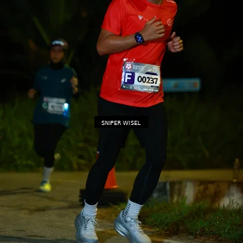 Runner Photo 8430629