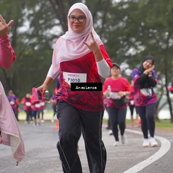 Runner Photo 8430631