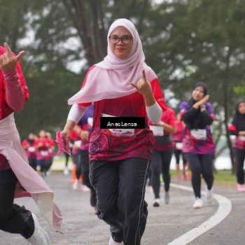 Runner Photo 8430632