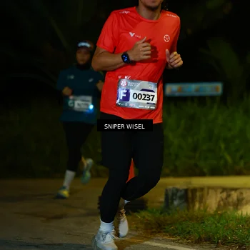 Runner Photo 8430633