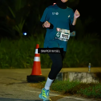 Runner Photo 8430641