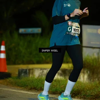 Runner Photo 8430645