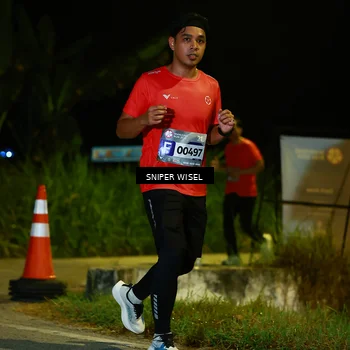 Runner Photo 8430648