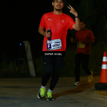 Runner Photo 8430652