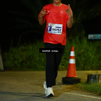 Runner Photo 8430657