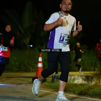 Runner Photo 8430661