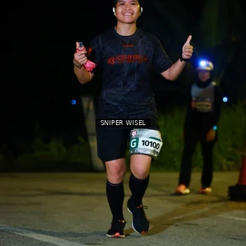 Runner Photo 8430673