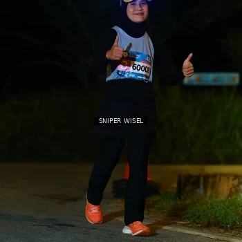 Runner Photo 8430678