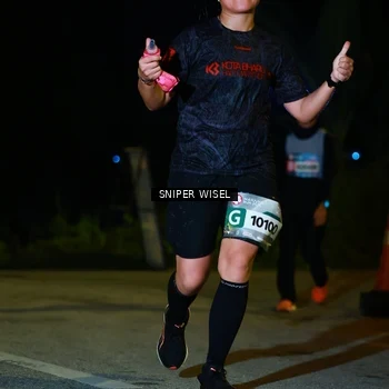 Runner Photo 8430681