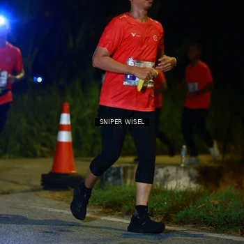 Runner Photo 8430702