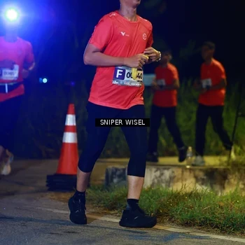 Runner Photo 8430705