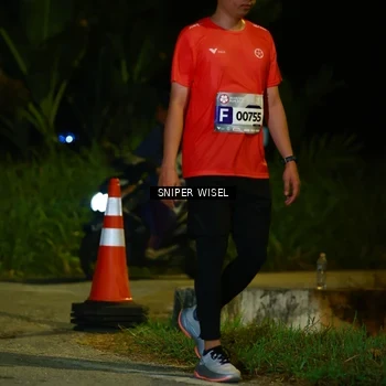 Runner Photo 8430706