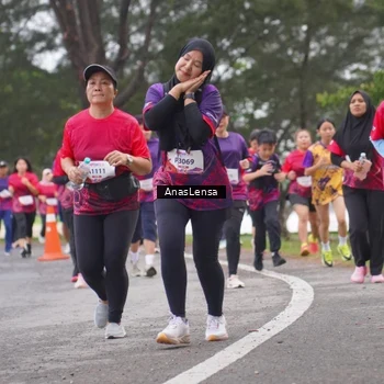 Runner Photo 8430716
