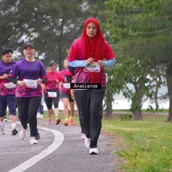 Runner Photo 8430719