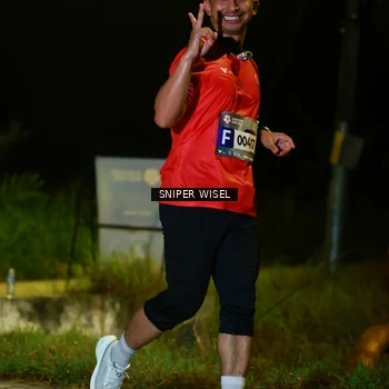 Runner Photo 8430746